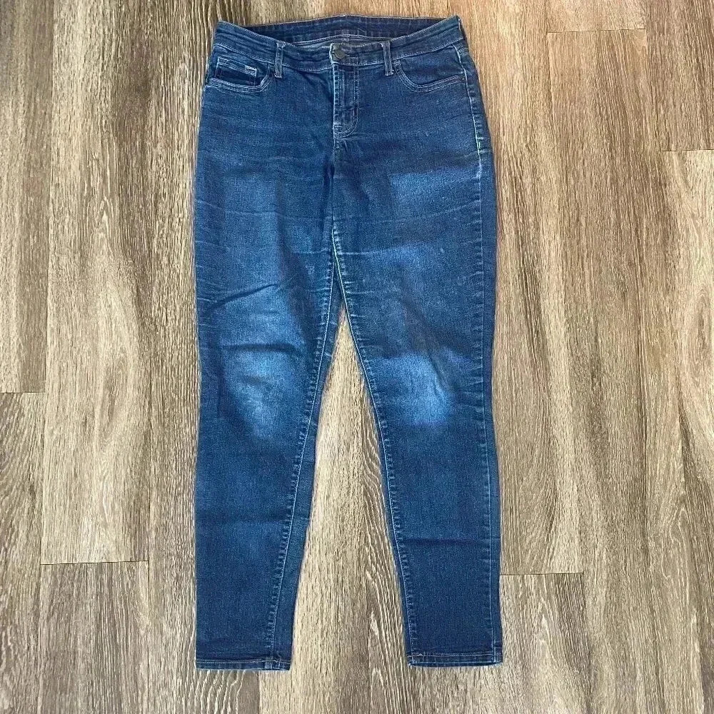 Womens Old Navy Skinny Jeans - 6 Reg